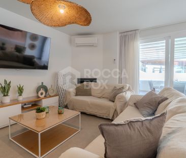 Charming Beachside Townhouse in Marina de Casares - Photo 5