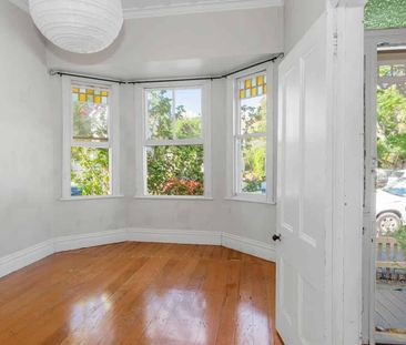 Hidden gem in the heart of Eden Terrace - Photo 1