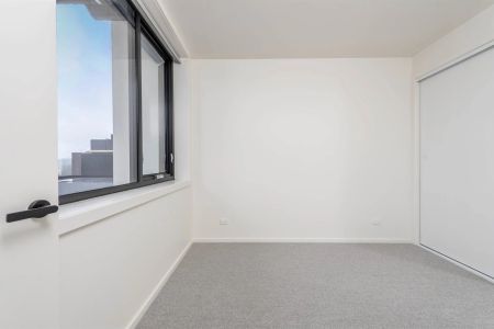 Modern 2 Bedroom Apartment - Photo 4