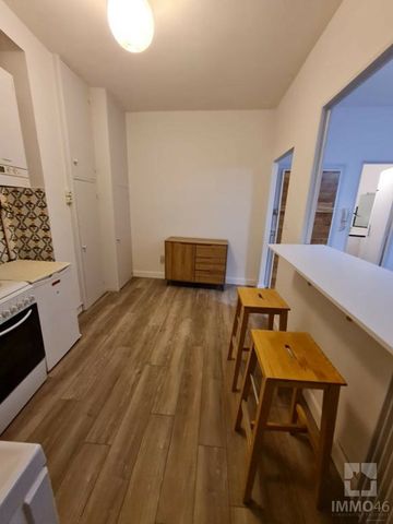 Location Appartement 1 pièce 25m² CAHORS 46000 - Photo 3