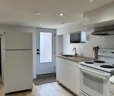 For Lease - 115 Northcliffe Boulevard Unit# Lower, Toronto, Ontario - Photo 5