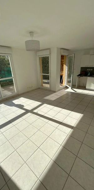 Appartement à louer 3 pièces 58.27m² - Photo 1