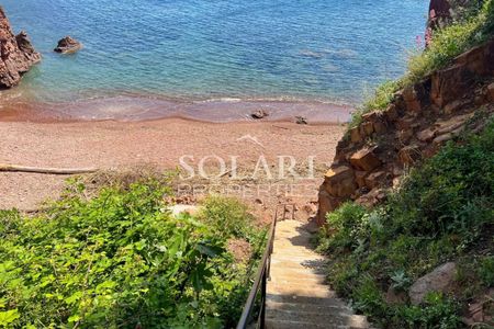 Villa luxueuse pied dans l'eau avec accès plage privée, salle de sport & sauna à Théoule-sur-Mer - Photo 5