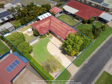 4 Diosma Close, 4305, Yamanto Qld - Photo 2