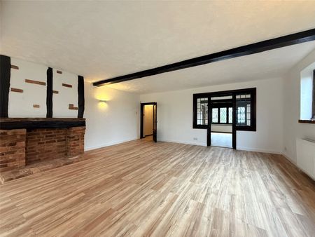 Brookmans Avenue, Brookmans Park - Photo 4