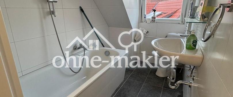 Charmante 2,5-Zimmer-Mansardenwohnung in Langelsheim – Frisch renoviert und bezugsfertig - Foto 1