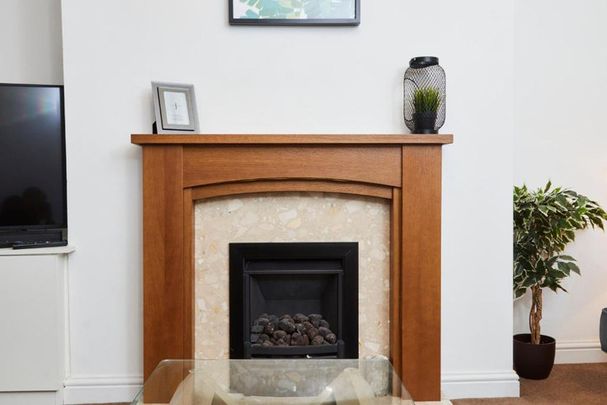 Castle Street - Photo 1