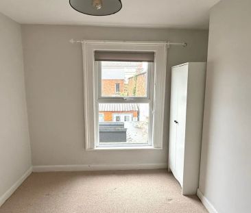 66 Downshire Road - Photo 6