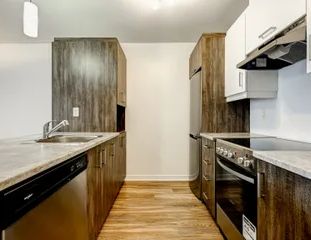 1 room apartment of 106m² in Sainte-Julie - Photo 1