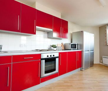 Studio to rent - Photo 2