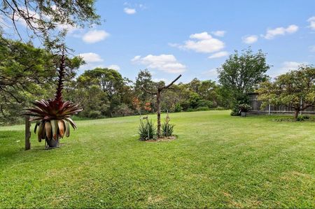 Allambie Heights, 31 Canea Crescent - Photo 3