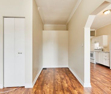 For Lease - 363 Barton Street Unit# 1, Hamilton, Ontario - Photo 5