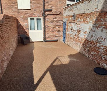 Market Place, Doncaster, Bawtry - Photo 3