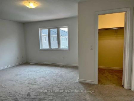 Property For Lease | X9034614 - Photo 4