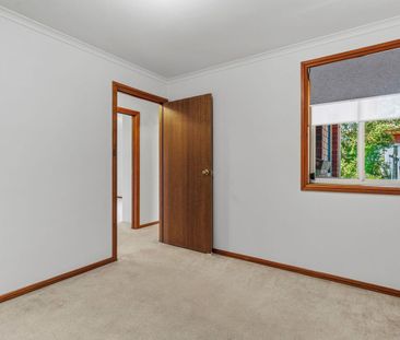 Cosy Gem in ideal Location - Photo 4