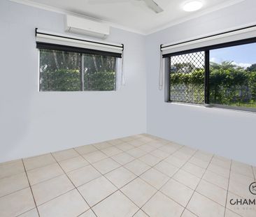 Two bedroom semi-detached duplex - Photo 2