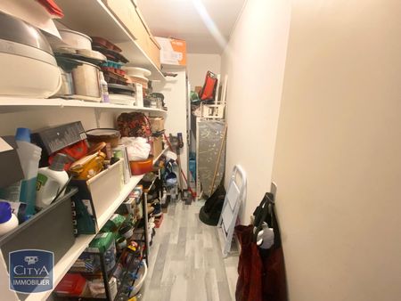 Location Appartement 2 pièces 53m² VALENCIENNES 59300 - Photo 4