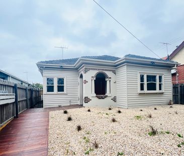 4/211A Ballarat Road, Footscray, Vic 3011 - Photo 3