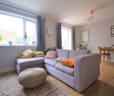 4 bedroom House in Mercury Avenue, Wokingham - Photo 6