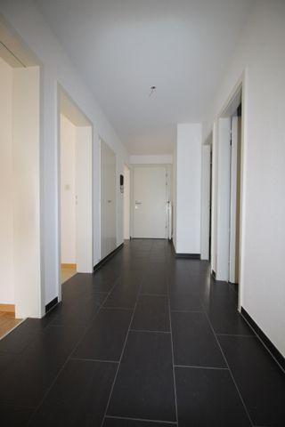 "Sanierte Familienwohnung mit toller Aussicht" - Foto 5