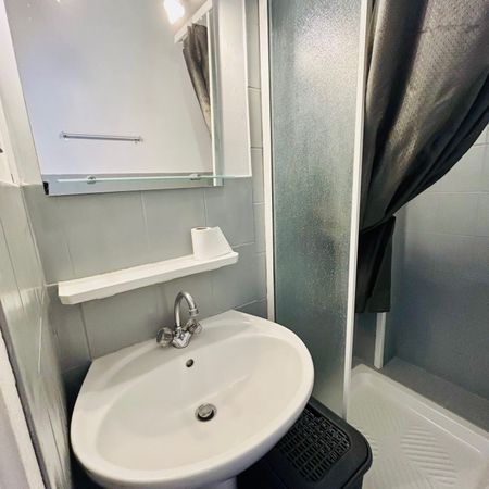 Location Appartement 1 pièce 17m² LE HAVRE 76600 - Photo 3