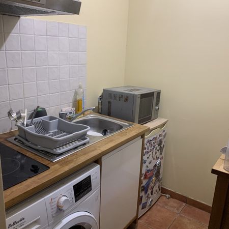 Location Appartement 1 pièce 25m² BORDEAUX 33800 - Photo 3