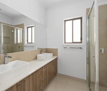 This way home. - Photo 2