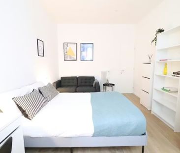 Via Camillo Cavour, Florence, Tuscany 50121 - Photo 4