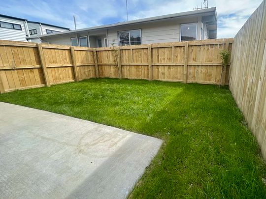 35B Tabitha Crescent, Henderson - Photo 1