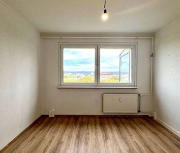 Wände selbst gestalten? 4-Zimmerwohnung in oberster Etage mit Balko... - Photo 4