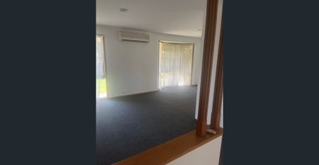 Charming 3-Bedroom Home for Rent - Photo 2