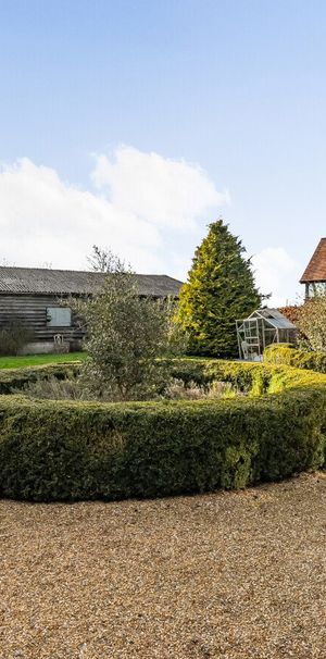 2 bedroom semi-detached house to rent - Photo 1