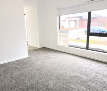 Your Dream Home Awaits in Tarneit's Premier Pocket - Photo 2