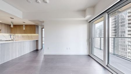 For Lease - 3 Concord Cityplace Way Unit# 5810, Toronto, Ontario - Photo 4