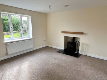 3 bedroom detached house to rent - Photo 3