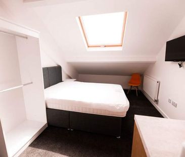Room 5, Unit 2, Gabriel Lofts. - Photo 2