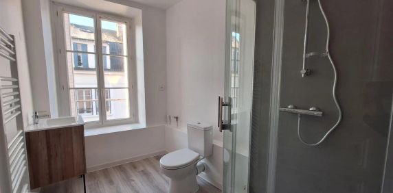 Appartement à louer 2 pièces 48m² - Photo 2
