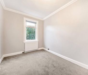 4 bedroom detached house to rent - Photo 6