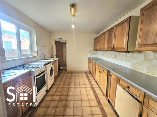 5 bedroom terraced house to rent - Photo 1