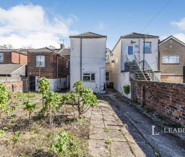 Studio to rent - Photo 6