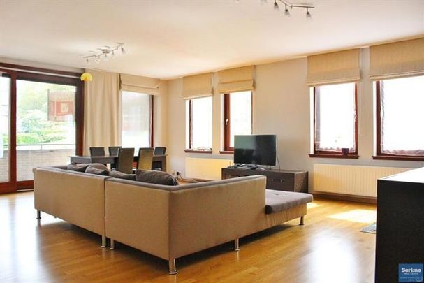 Appartement te huur - Photo 1
