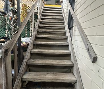 Spacious 2-Bedroom Upper-Level Unit in Prime Ballina Location - Photo 5