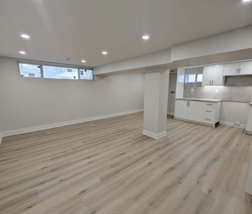 For Lease - 198 Cherrywood Drive Unit# BSMT, Newmarket, Ontario - Photo 4