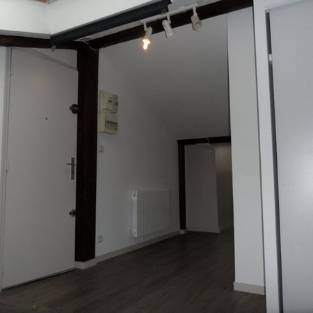 APPARTEMENT T1 A LOUER - Photo 3