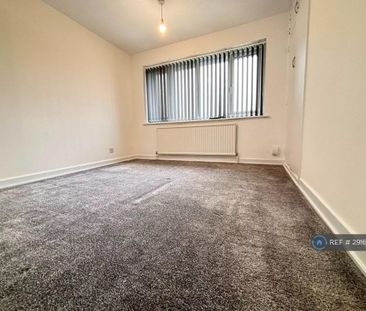 2 bedroom semi-detached house to rent - Photo 2