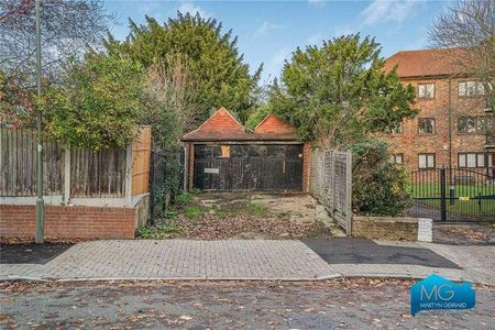 Kingsgate Avenue, London, N3 - Photo 4