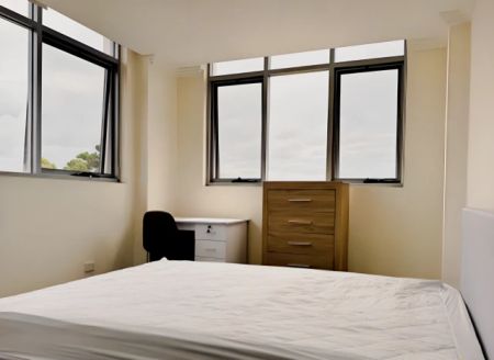 2 bed 2 bath*72-single room - Photo 5