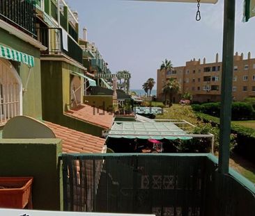 Alquiler de piso en Calle Manuel Curros Enríquez, 1 - Photo 1