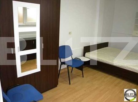 Apartament cu 2 camere, decomandat, zona strazii Republicii, demisol - Photo 4