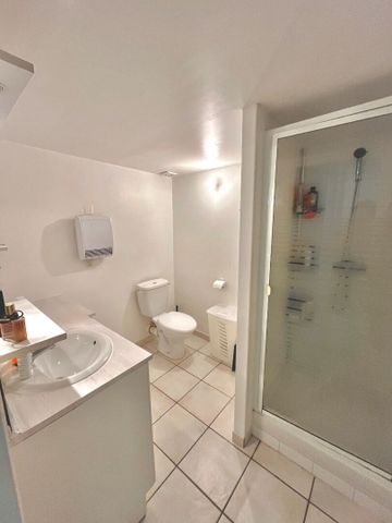 NIMES/PROCHE MUSÉE ROMANITÉ - T2 DUPLEX DE 38 M2 - CLIM REVERSIBLE , - Photo 2